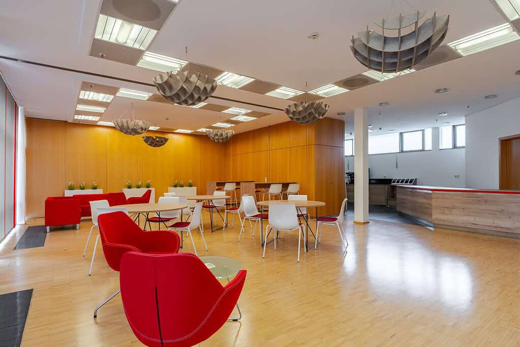 Sparkasse Amberg-Sulzbach – sanierte Büro- und Aufenthaltsflächen